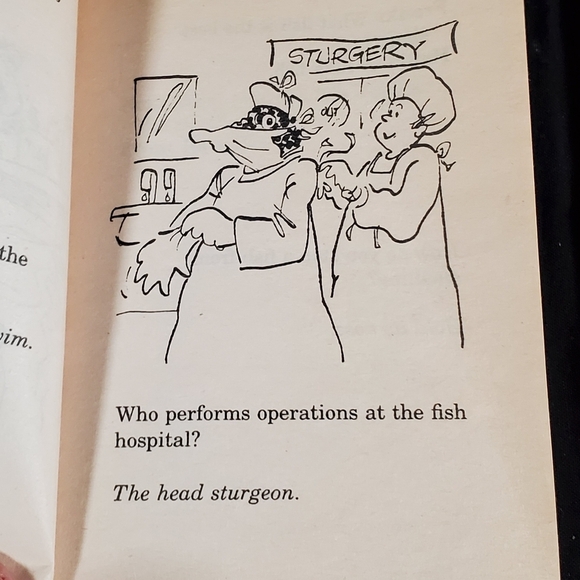 101 Silly Joke Books - Picture 6 of 6